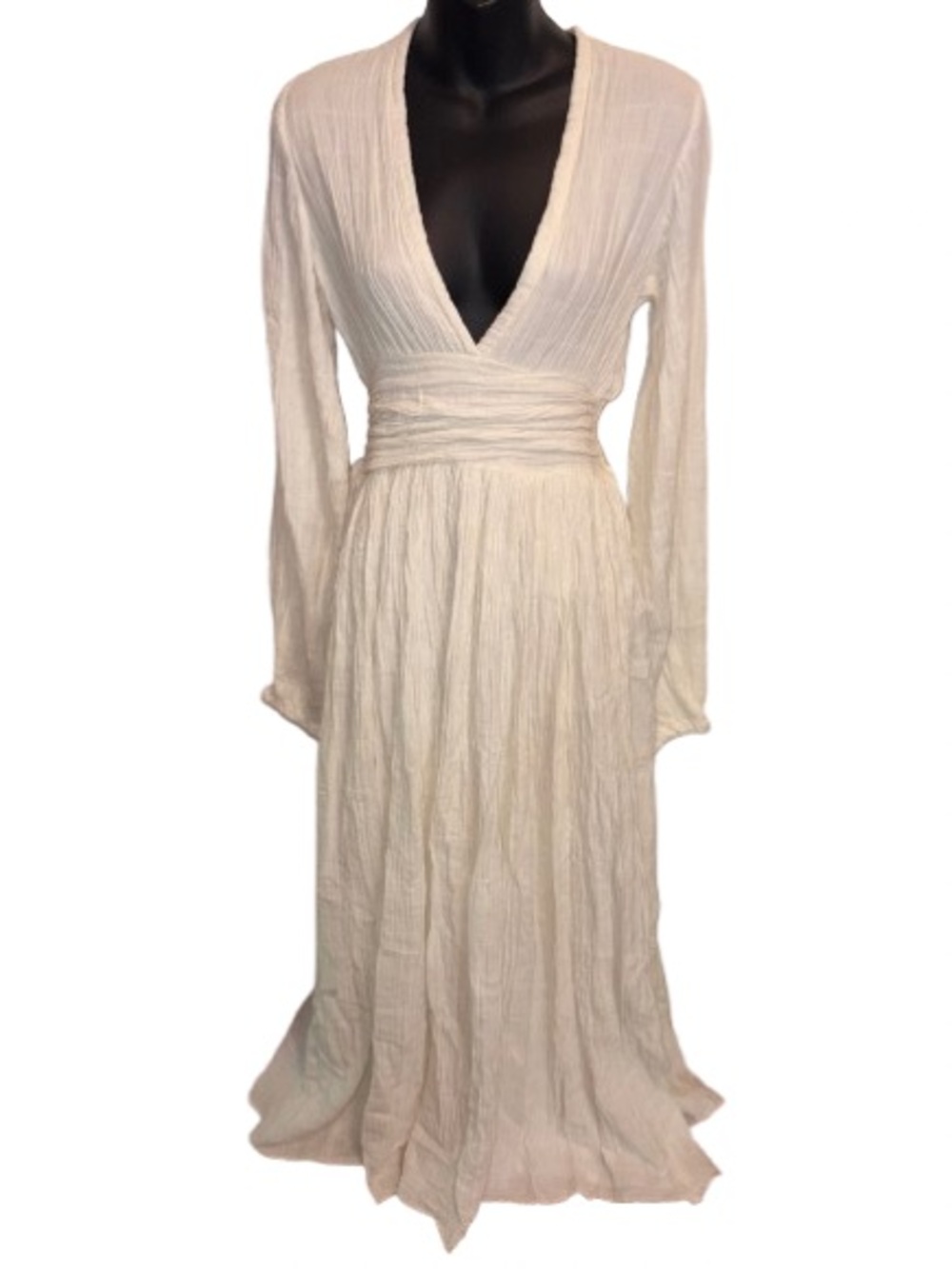 Chic Le Frique Elegant Cream Long-Sleeve V-Neck Maxi Dress size M